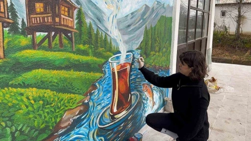 Adana&rsquo;dan &ouml;ğrenim i&ccedil;in geldiği Rize&rsquo;yi renklendiriyor
