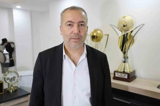 Adana Demirspor Başkanı Zeybek: "Bundan sonra b&uuml;t&uuml;n sorumluluk artık bu şehrindir"
