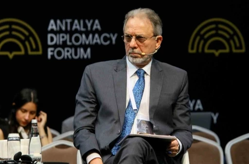 ADF’de ırkçılıkla yüzleşme çağrısı: &quot;İslamofobi, yalnızca Müslümanların değil, insanlığın sorunu&quot;
