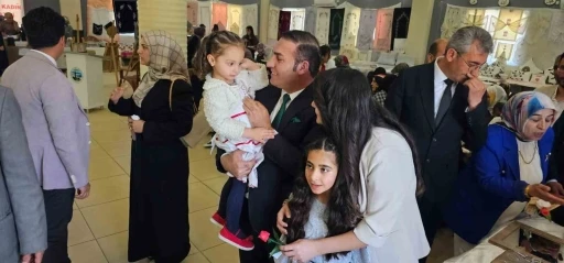 Adilcevaz’da yılsonu sergisi büyük ilgi gördü

