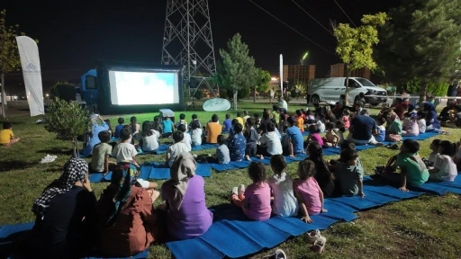 Adıyaman Belediyesinden açık hava sinema gecesi
