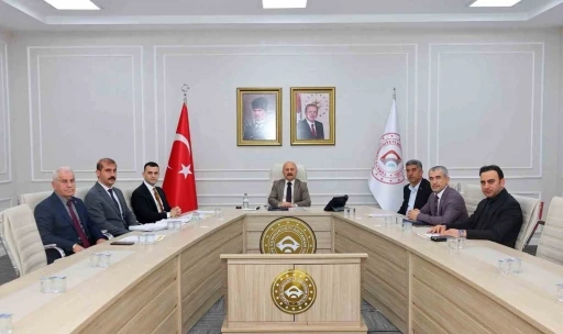 Adıyaman&rsquo;da İl &Ouml;zel İdaresi Enc&uuml;men Toplantısı yapıldı
