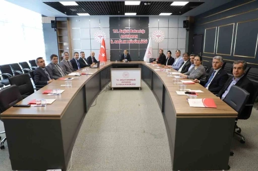 Adıyaman&rsquo;da sağlık alanındaki hukuki s&uuml;re&ccedil;ler değerlendirildi
