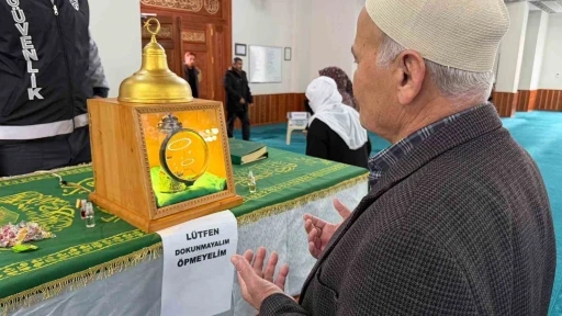 Adıyaman&rsquo;da Sakal-ı Şerif&rsquo;e b&uuml;y&uuml;k ilgi
