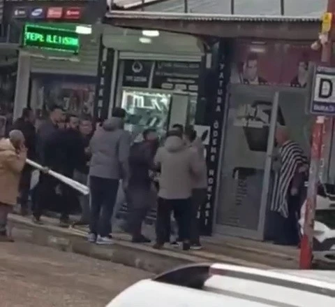 Adıyaman&rsquo;da silahlı ve bı&ccedil;aklı kavga: 5 yaralı
