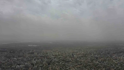 Adıyaman’da toz taşınımı etkili oluyor
