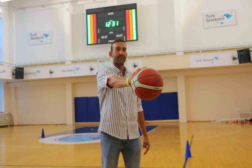 Adnan Önder Külçebaş: &quot;Sağlıklı kaldığımız sürece takımımız yarışmacı olacaktır&quot;
