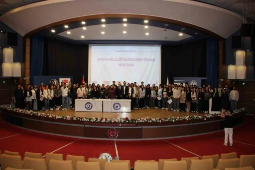 AD&Uuml;&rsquo;de "Avrupa Gen&ccedil;lik Portalı" bilgilendirme semineri ger&ccedil;ekleştirildi
