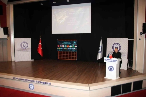 AD&Uuml;&rsquo;de T&uuml;rk Dilinin Tarihi ve Birliği Konuşuldu
