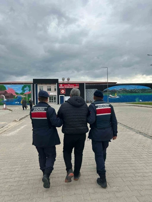Afyonkarahisar’da 5 yıl hapis cezası bulunan şahıs yakalandı
