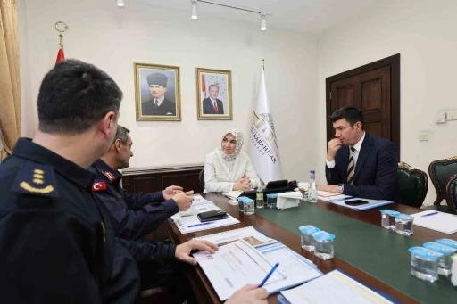 Afyonkarahisar&rsquo;da asayiş toplantısı
