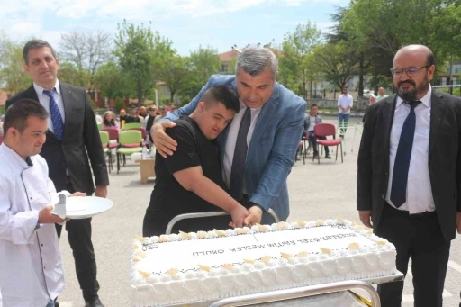 Afyonkarahisar’da bir dilim mutluluk etkinliği
