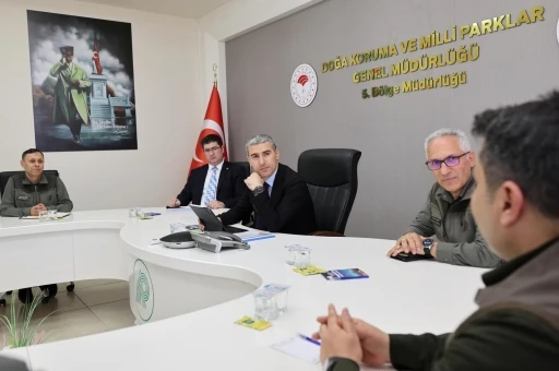 Afyonkarahisar&rsquo;da biyo&ccedil;eşitliliğin korunması ve yaban hayatı envanter &ccedil;alışması toplantısı
