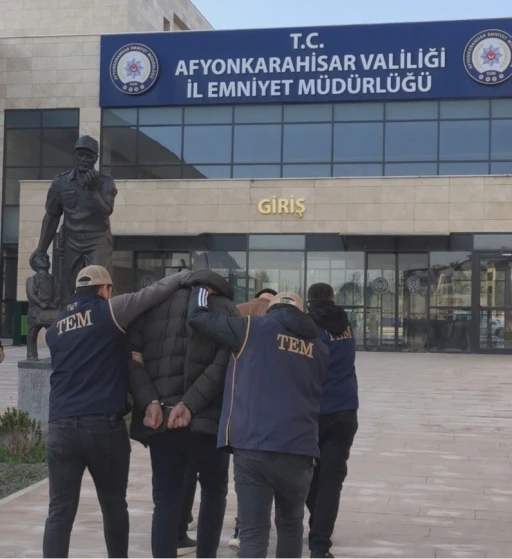 Afyonkarahisar’da terör operasyonu: 2 gözaltı
