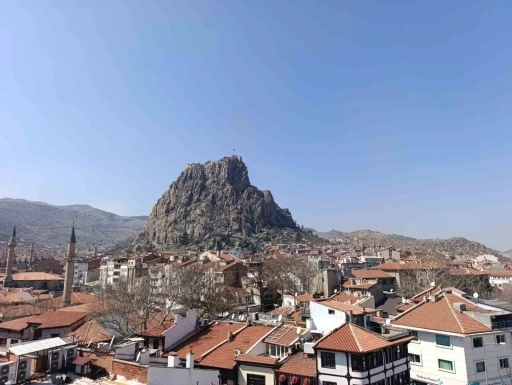 Afyonkarahisar&rsquo;ın yağışlı bir bayram ge&ccedil;irmesi bekleniyor
