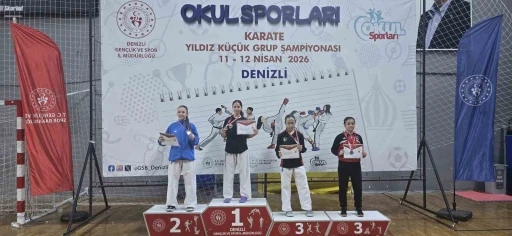 Afyonkarahisarlı karateciler T&uuml;rkiye Şampiyonası&rsquo;na katılacak
