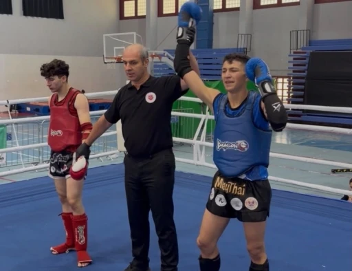 Afyonkarahisarlı muaythai sporcularından T&uuml;rkiye Şampiyonası&rsquo;nda b&uuml;y&uuml;k başarı
