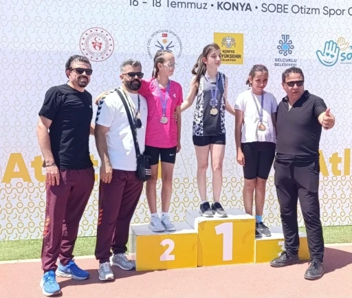 Afyonkarahisarlı sporculardan SOBE Otizm Spor Oyunları&rsquo;nda madalya başarısı

