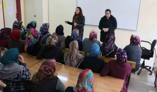 Ağa&ccedil;&ouml;ren il&ccedil;esinde "İyi Tarım" kursu a&ccedil;ılıyor
