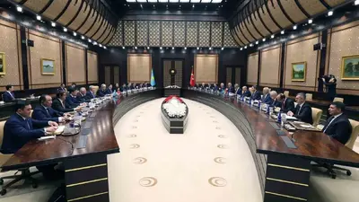 Cumhurbaşkanı Erdoğan, Kazakistan Cumhurbaşkanı Tokayev ile görüştü