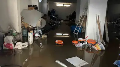 Mersin’de selin izleri gün ağarınca ortaya çıktı: Araçlar sürüklendi, yollar çöktü