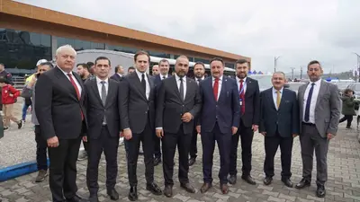 İstanbul Milletvekili Karayel, BARÜ’de Bilimfest etkinlik alanını gezdi