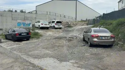 Büyükçekmece’deki cinayetin faili araç içerisinde ölü bulundu