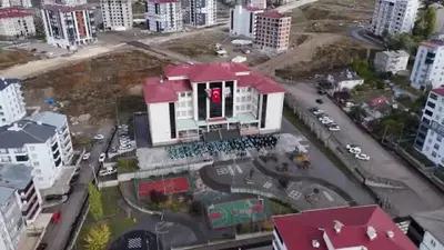 Sivas’ta 850 öğrenci coşkuyla Cumhuriyet şarkıları söyledi