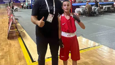 Bayburtlu minik boksör Çetin SEM sporcusu oldu