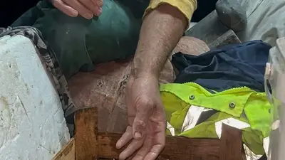 Sinoplu balıkçıya denizden mavi sürpriz