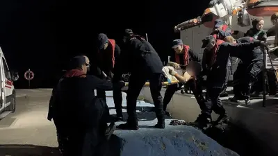 Gökçeada’da rahatsızlanan vatandaş Sahil Güvenlik ekiplerince tahliye edildi