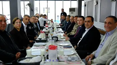 Birecik’te muhtarlar onuruna yemek programı düzenlendi
