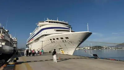 Bodrum’a üç kruvaziyer gemisiyle 650 turist geldi