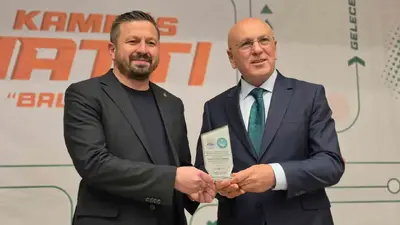 Balıkesir Üniversitesinde Türkiye Yüzyılı Zirvesi düzenlendi