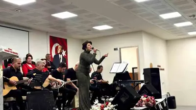 Kütahya’da kız öğrenci yurdunda Türk sanat müziği konseri düzenlendi
