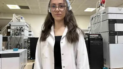 Lise öğrencisi Türkiye’nin en genç dergi hakemi oldu