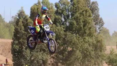 Fethiye’de ilk gün motokros yarışları nefesleri kesti