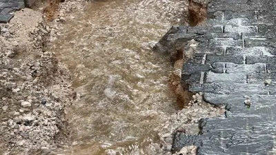 Mazıdağı’nda şiddetli yağışın ardından yollar çöktü