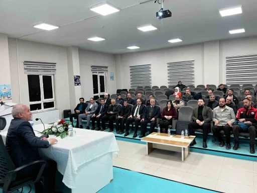 Ağrı&rsquo;da derneklere y&ouml;nelik proje bilgilendirme eğitimi d&uuml;zenlendi
