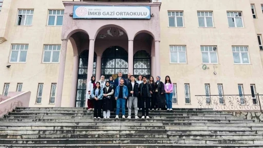 Ağrı&rsquo;da gastronomi kul&uuml;b&uuml;nden &ouml;ğretmenlere moral desteği

