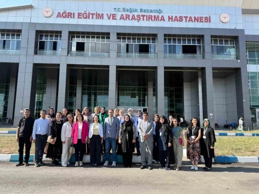 Ağrı Eğitim ve Araştırma Hastanesi’ne &quot;Anne Dostu Hastane&quot; Belgesi
