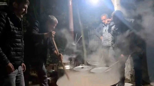 Ağrı’nın geleneksel Halise lezzeti Edirne’de ilgi gördü
