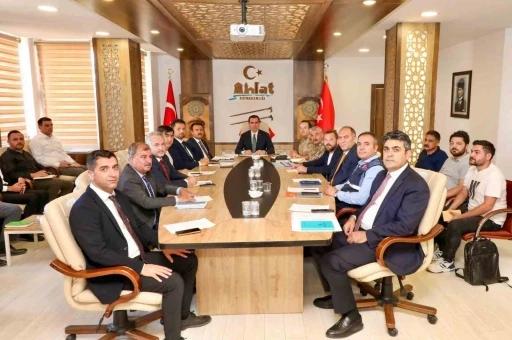 Ahlat’ta ‘1071 Ahlat-Malazgirt Etkinlikleri’ toplantısı
