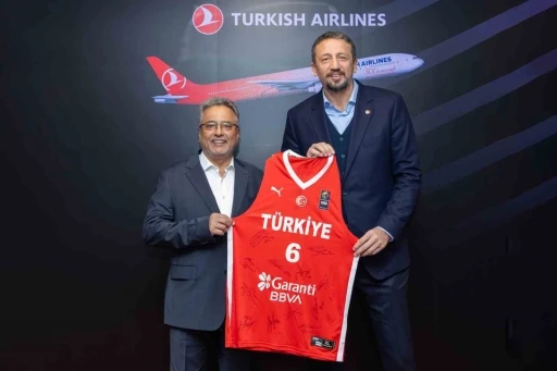 Ahmet Bolat: &quot;A Milli Basketbol Takımımıza şampiyonluklarla dolu bir yolculuk diliyorum&quot;

