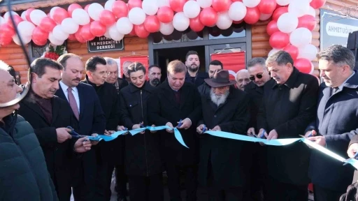 Ahmet Uğurlu Dede Zakirlik ve İrfan Ocağı Erzincan&rsquo;da a&ccedil;ıldı
