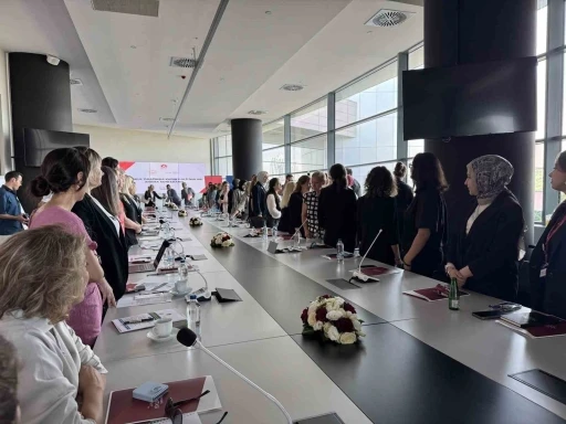 Aile ve Sosyal Hizmetler Bakanı Göktaş, &quot;Türkiye’nin geleceğinde kadının önemine&quot; vurgu yaptı
