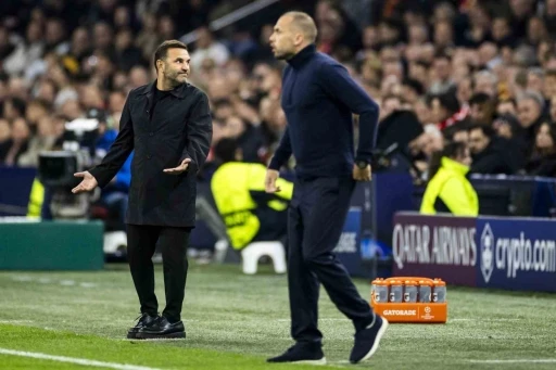 Ajax, John Heitinga’nın görevine son verdi
