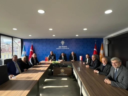 AK Parti Bilecik teşkilatı İl Genel Meclisi &uuml;yeleriyle bir araya geldi
