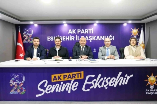 AK Parti&rsquo;de değerlendirme toplantısı
