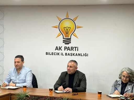AK Parti’de yeni dönem faaliyetler değerlendirildi
